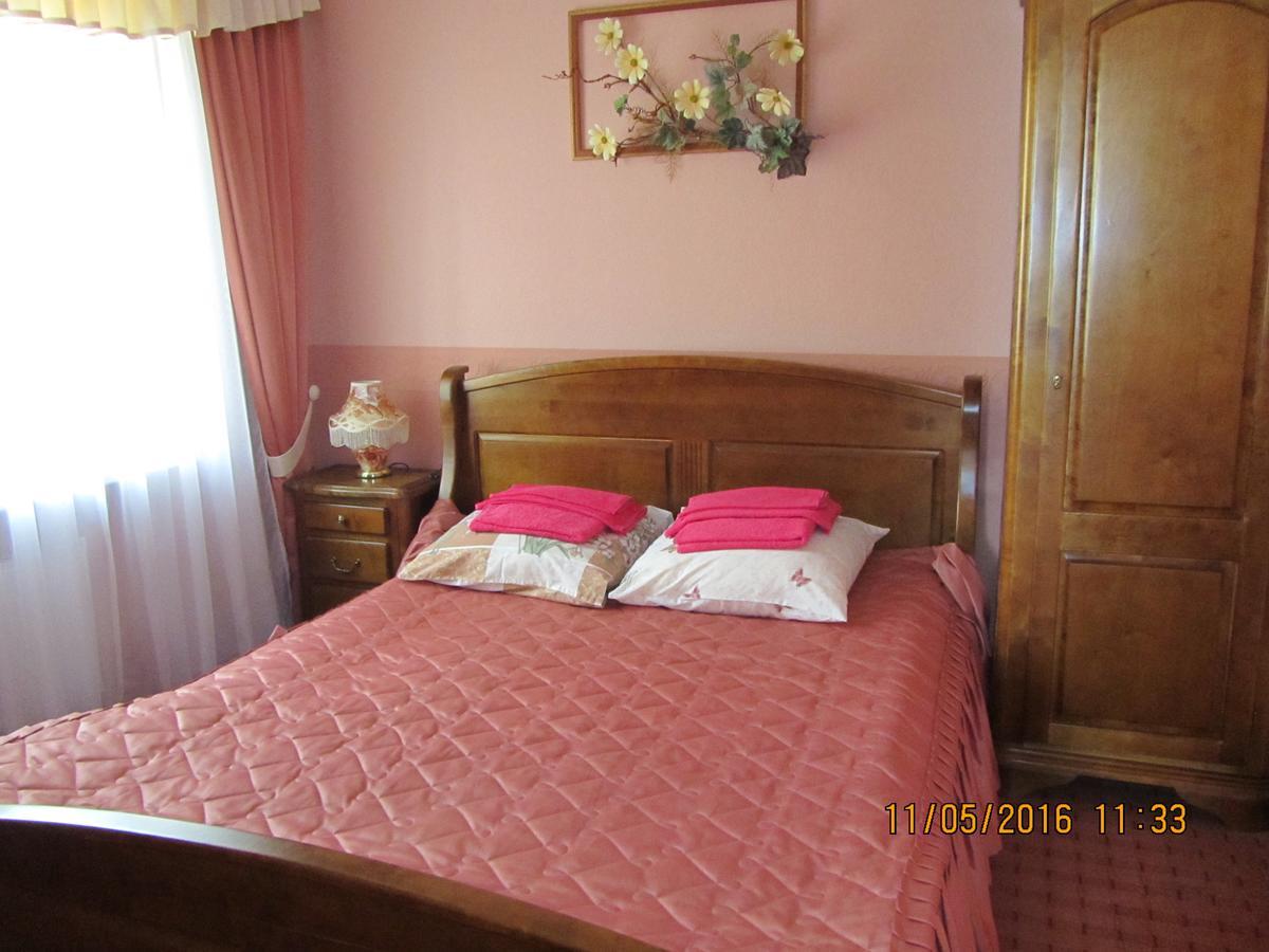 Hotel Berezka Vawkavysk Esterno foto