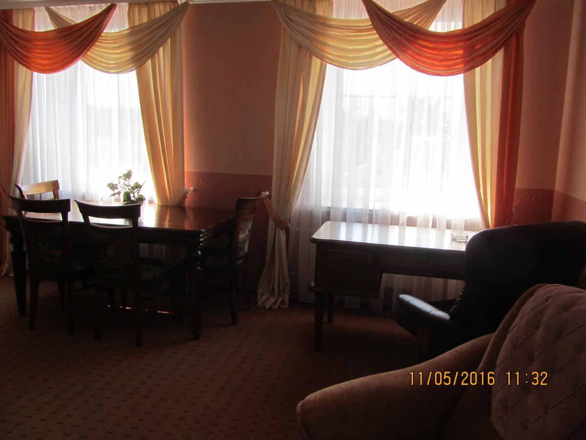 Hotel Berezka Vawkavysk Esterno foto