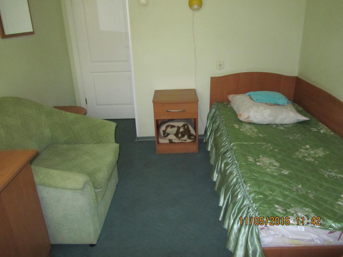 Hotel Berezka Vawkavysk Esterno foto